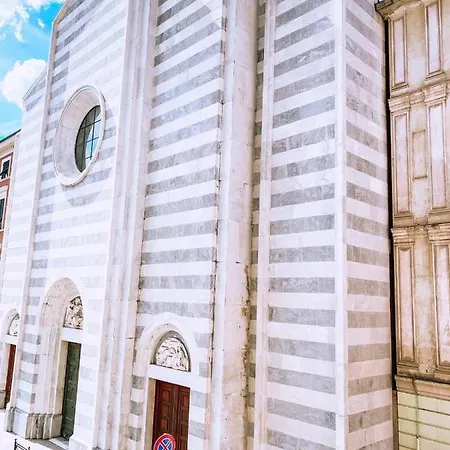 Il Portico 3* Λα Σπέτσια